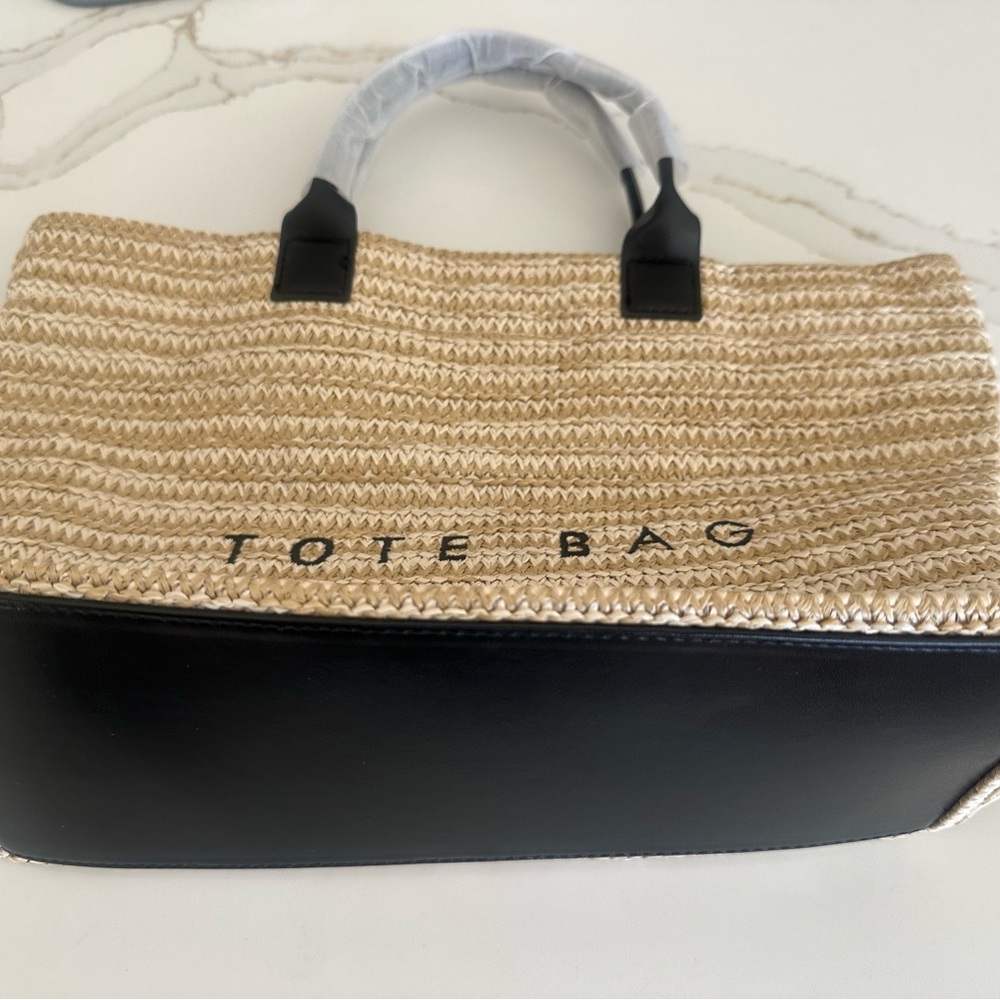 Woven Straw Tote Bag with Black Handles - Picture 4 of 6